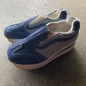 90s chunky platform vans !!